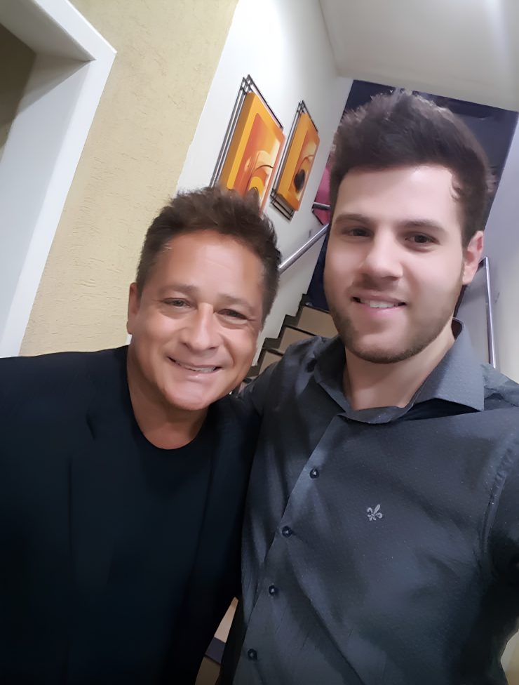 Artista nacional hospedado no Treville Hotel em Carazinho RS